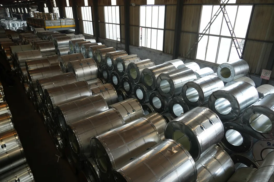 450-680mm কাস্টমাইজড 316 স্টেইনলেস স্টিল কয়েল, হট রোল্ড কৌশল, টেকসই কর্মক্ষমতা 1